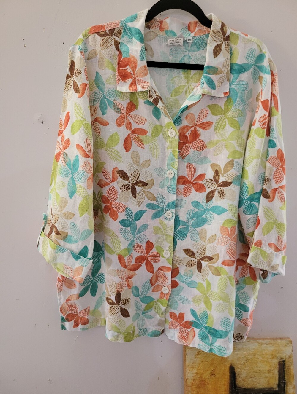Hot Cotton 1X Women's Multicolor Floral Button-Down Shirt 100% Linen